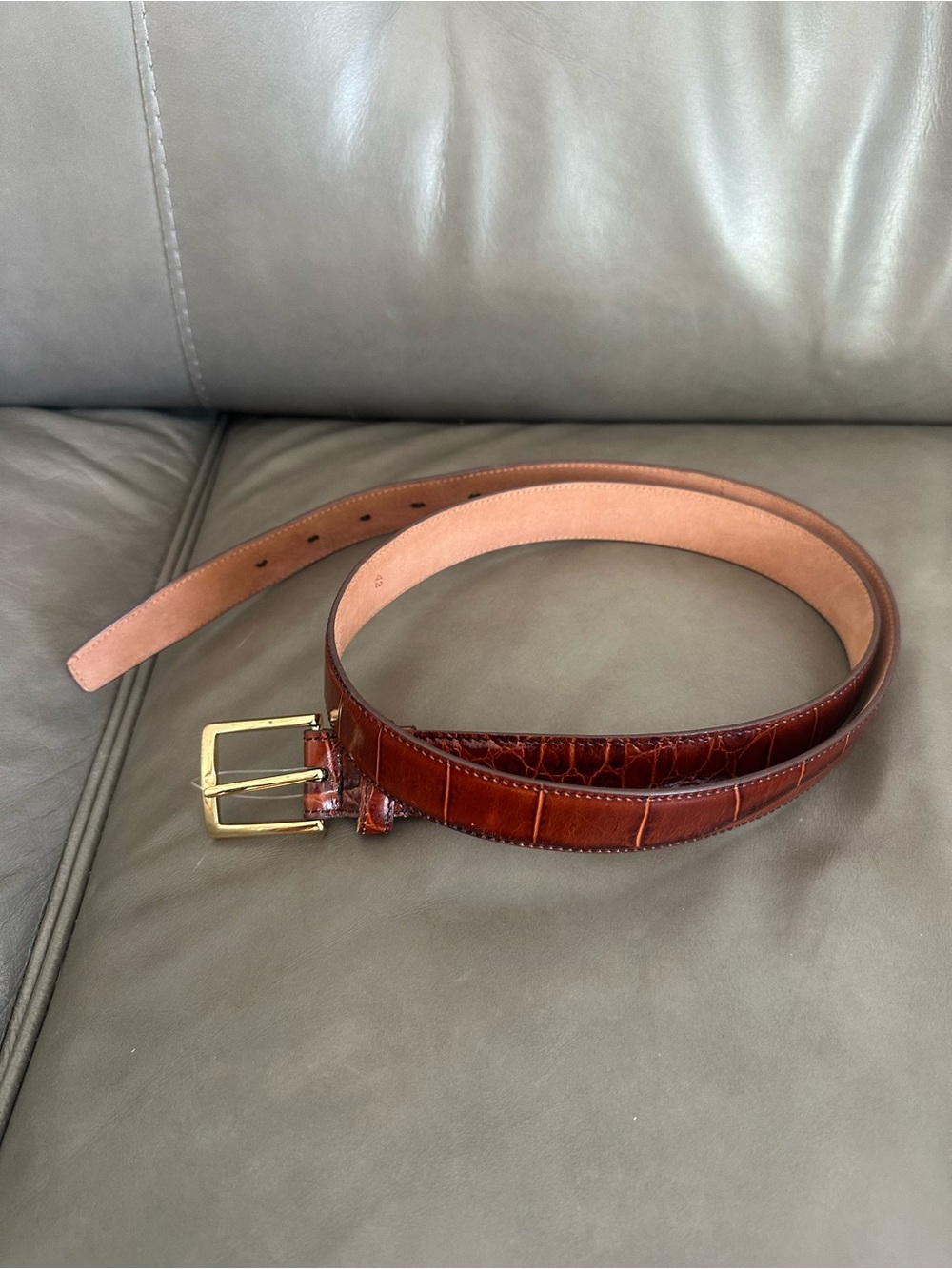 Men's Jos A Bank Brown Croc-Embossed Leather Belt with Gold Buckle